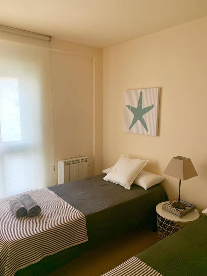 Formentor Beach Primera Linea De Playa Apartment Salou Bagian luar foto